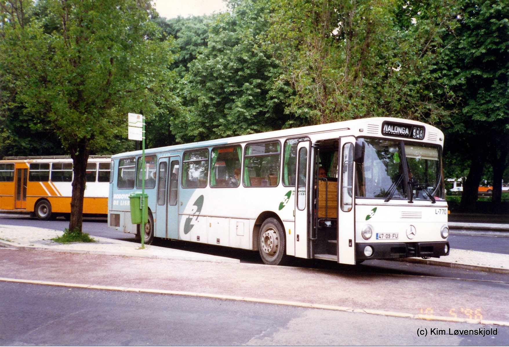 1982' Mercedes O305